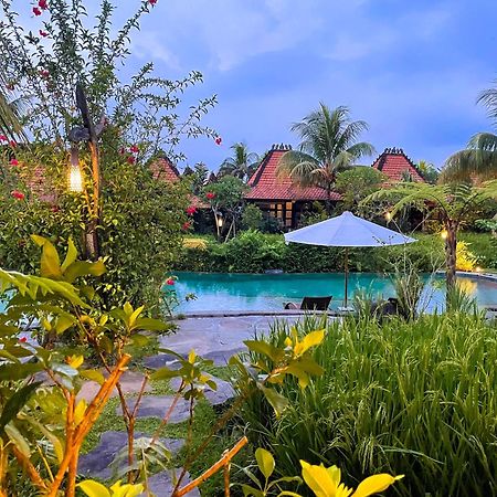 Arya Arkananta Resort & Spa Убуд Екстериор снимка